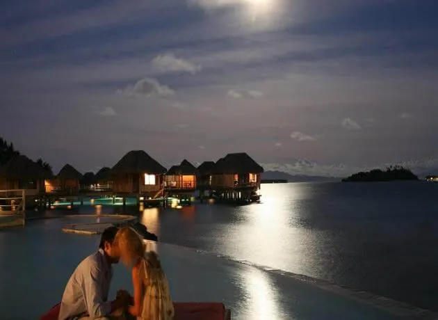 1463 bora bora sunset