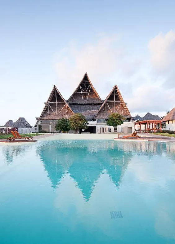 1469 couple packing honeymoon