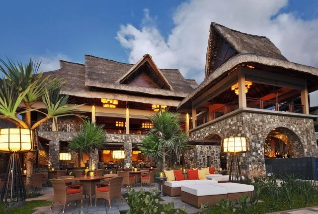 1492 mauritius romantic beach