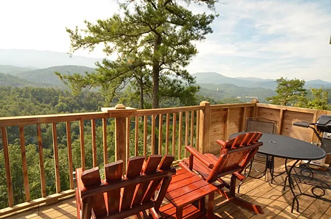 1532 gatlinburg cabin hot tub