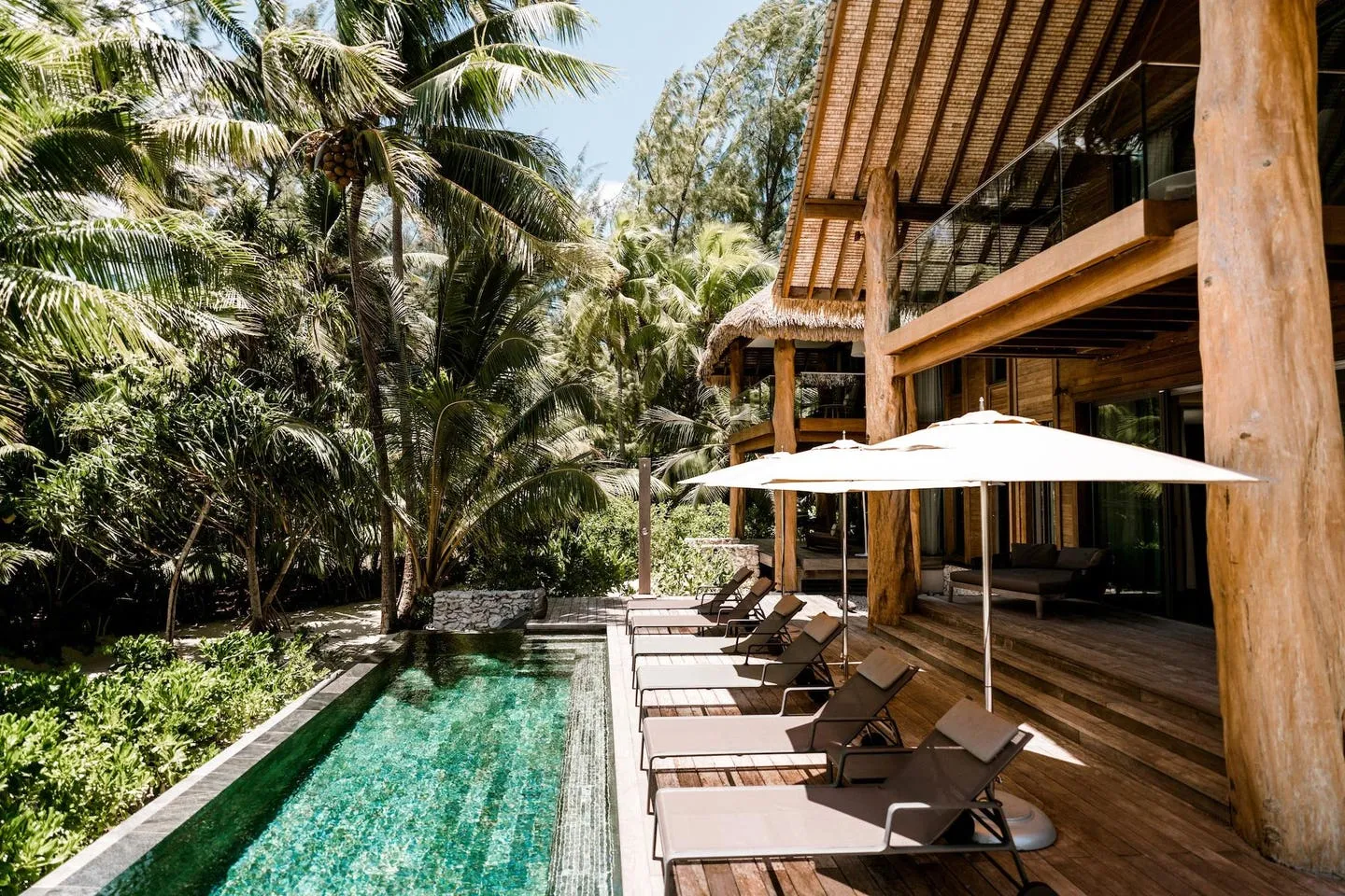 1558 honeymoon resort suite