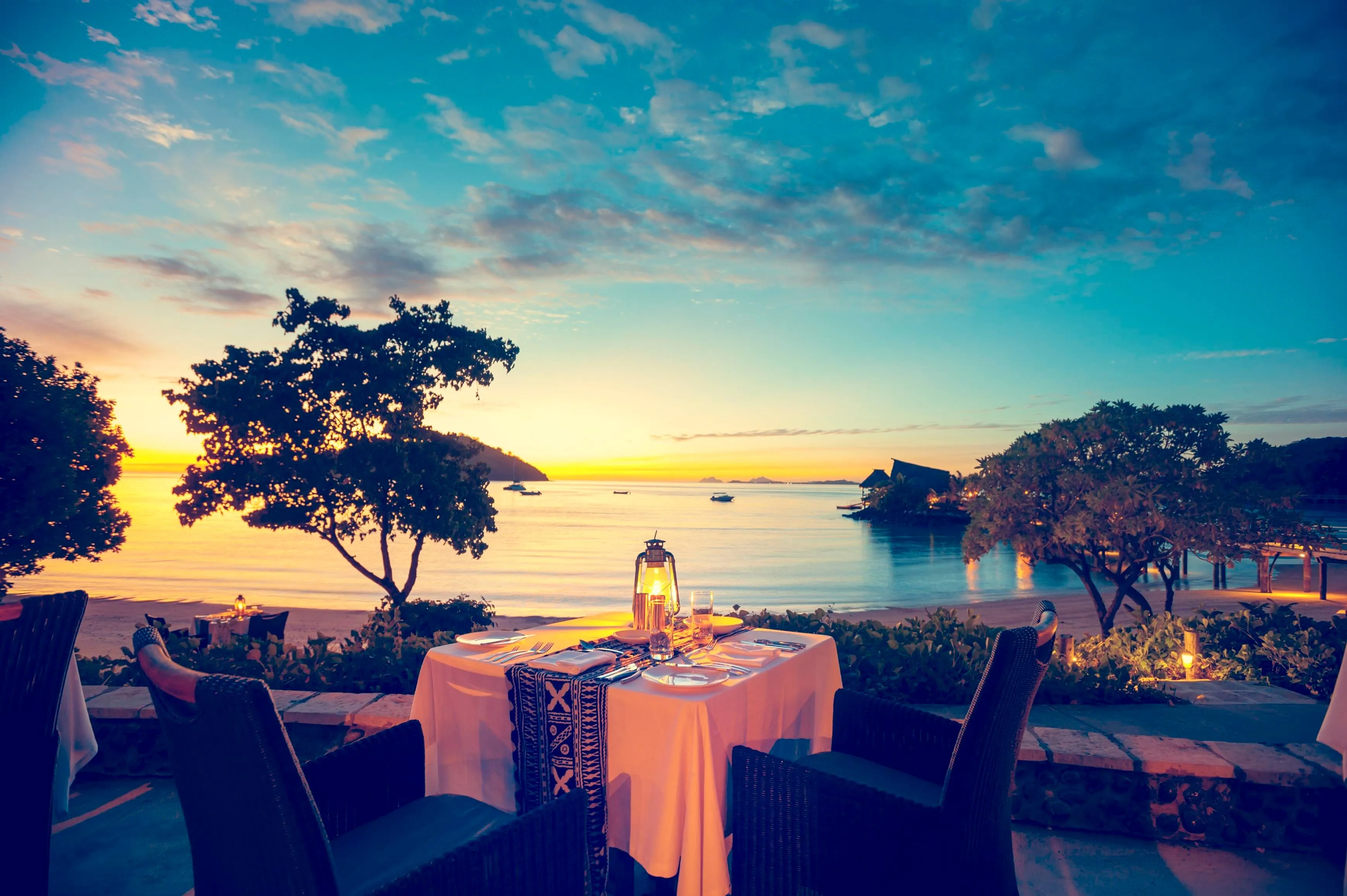 1558 romantic beach honeymoon
