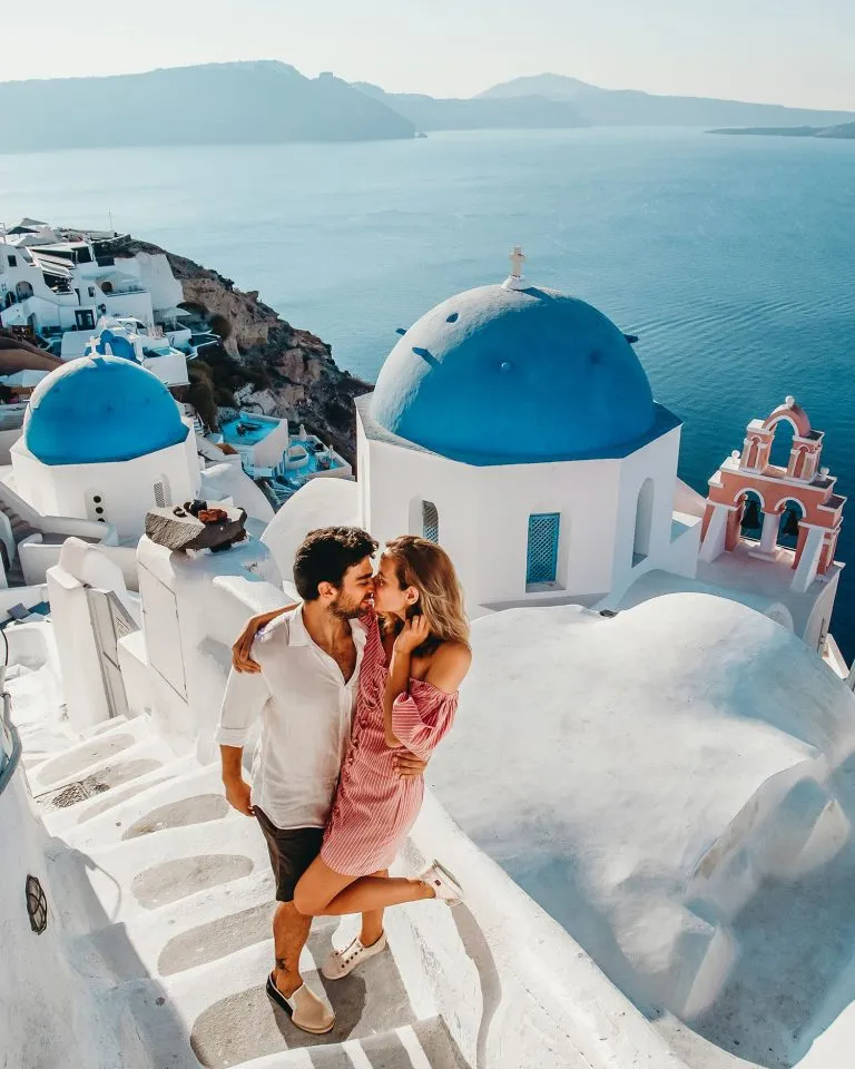 1559 santorini honeymoon suite