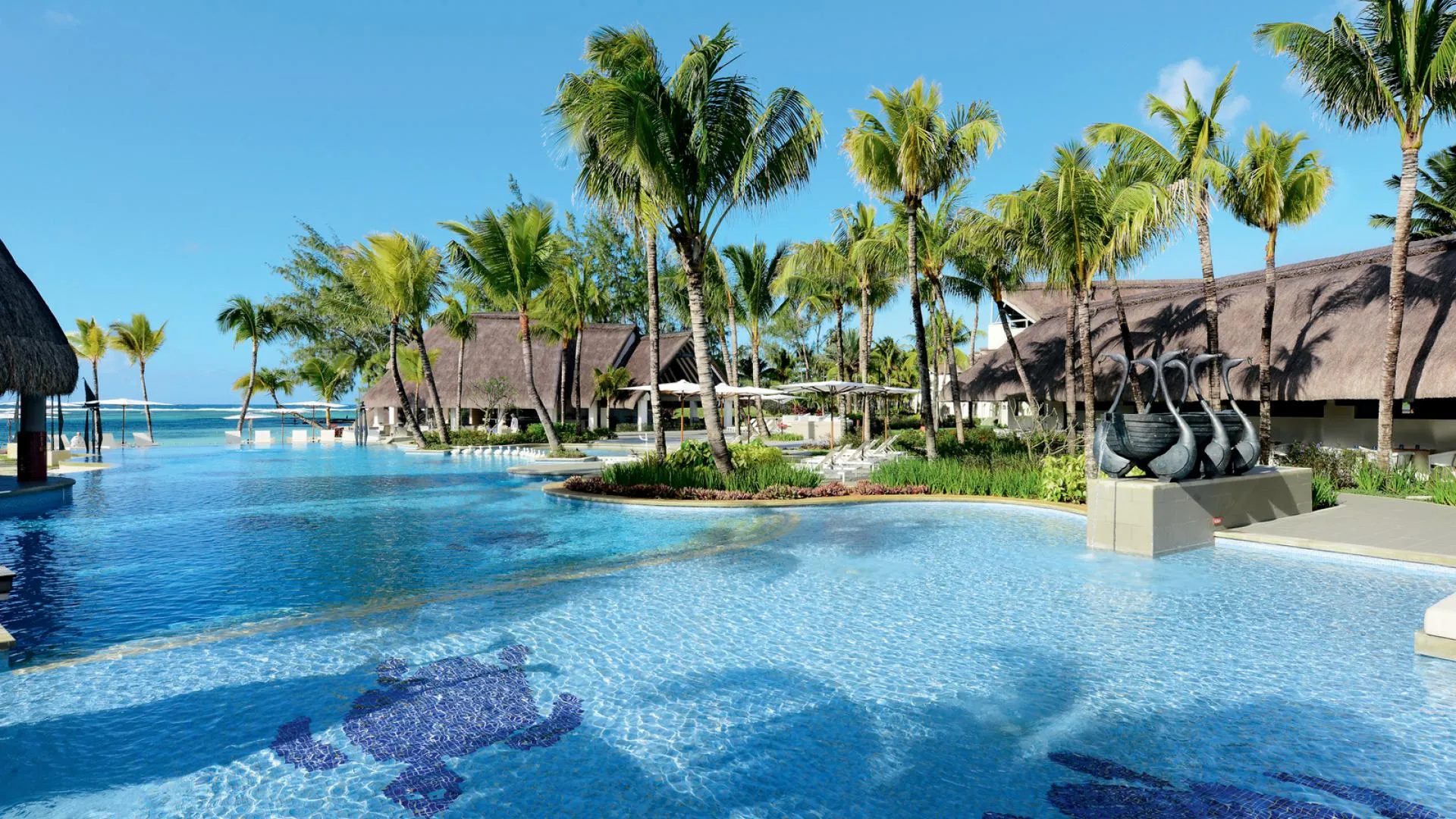 1578 romantic mauritius couple