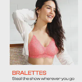 /img/1615-bride-wearing-bra.webp