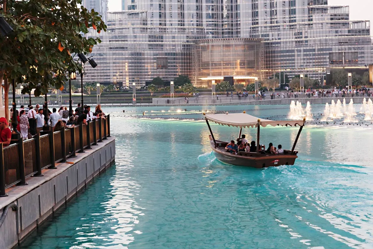 /img/1662-palazzo-versace-dubai-honeymoon.webp