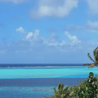 /img/1666-honeymoon-budget.webp