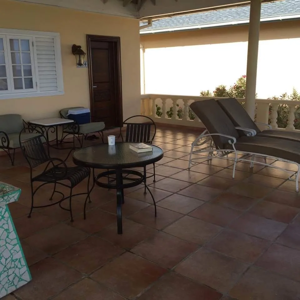 1668 sandals ochi