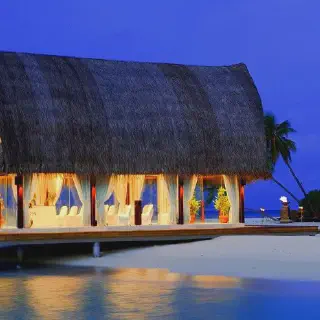 /img/1674-seashell-beach-resort.webp