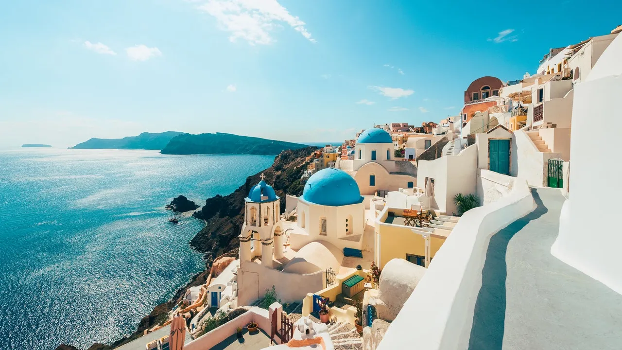 1786 santorini honeymoon