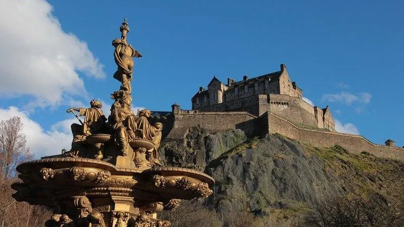 /img/1828-scotland-hidden-gems.webp