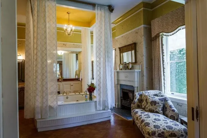 1835 hamilton turner inn savannah