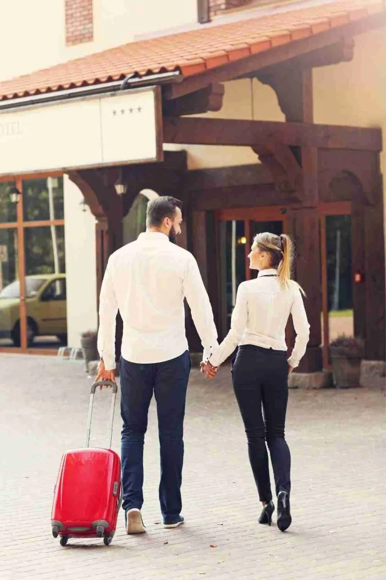 /img/1888-las-vegas-honeymoon-suite.webp